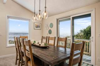 Beachfront Family Sanctuary - 1