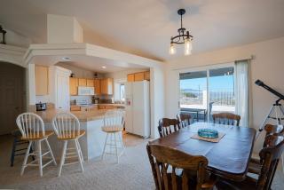 Lake View Livin on Hound - 4