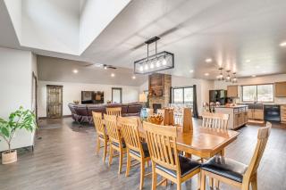 4 Mi to Dtwn Sturgis Cabin with Hot Tub and Game Room - 2