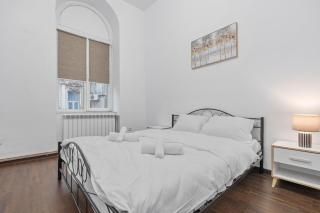 Central Charm 2BR Unirii Square - 2