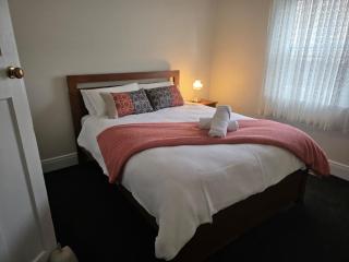 Cambridge House, Bendigo - 4