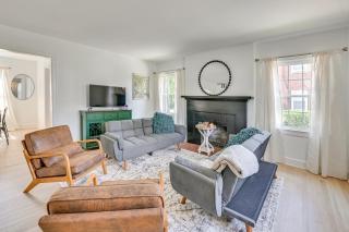 3 Mi to Dtwn Updated Retreat with Deck in Lexington - 1