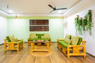 Hotel O Signature Grande - 1