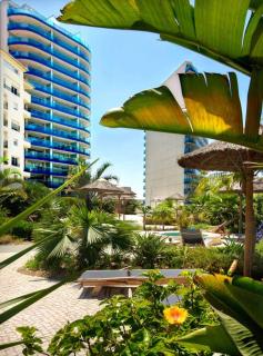 Rock view Apartment at ocean village - 9