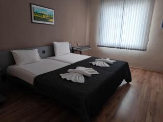 ATM Hotel - 1