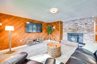 Private Dock and Fire Pit Lakefront Gem in Olympia - 7