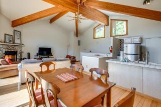Less Than 1 Mi to Diamond Peak Townhome with Lake Views - 1