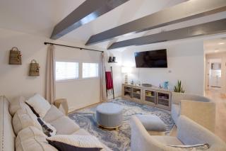 Wishin and Fishin Walkable Erie Home By the Beach! - 5