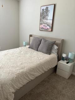 Comfortable 2BR Getaway Close to The Woodlands - 2