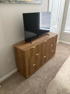 Comfortable 2BR Getaway Close to The Woodlands - 1