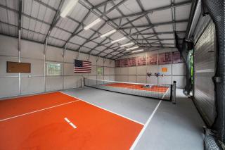 Mountaintop Cabin Close To Dolly With Hot Tub and 3 King Beds - 9