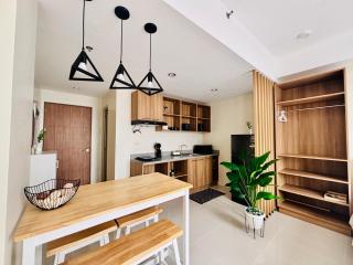 The Asher Mactan - 7