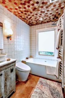 The Lodge at Seaside in Friendship - 2