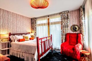 The Lodge at Seaside in Friendship - 1