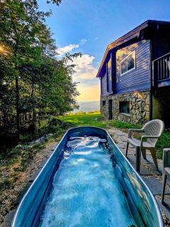 Iconic Chalet with Sauna, Hot Tub, Fire Pit, Plunge - 7