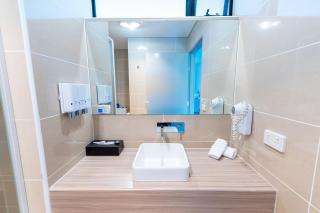 Foreshore Hotel - 6