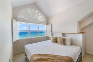 Epic 3BR , all Ensuite, On-site Diving, Pool and Spa - 9