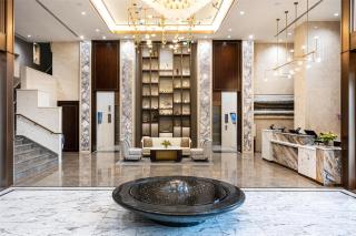 Blossom Hotel Houston, Curio Collection by Hilton - 5