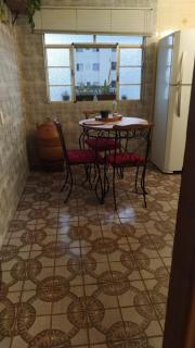 Apartamento com dois quartos, sala ampla, bem equipado - 4