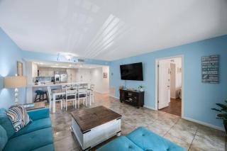 2b 2b - Partial Beach View - Sandy Shores #211 - 4