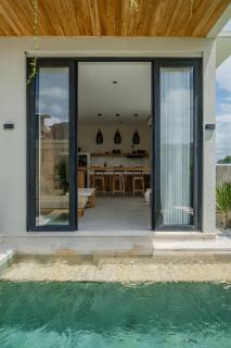 Sawah Villas Pantai Lima - 7