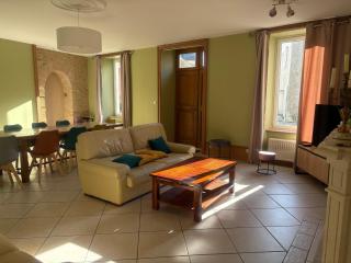 Grande demeure avec parc et WIFI, proche du Mans - FR-1-410-481 - 1