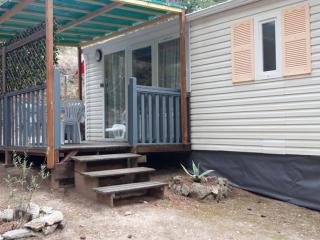 Mobil-home confortable avec terrasse à Sournia - API-1-52-358 - 0