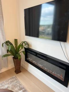 Luxury Queen Studio- Minutes To NYC, EWR & MetLife - 2