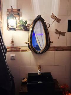 L'histoire de l'ouest , jacuzzi appartement - Dole - 3