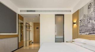 City Comfort Inn Guigang Hecheng Wanda Plaza - 4