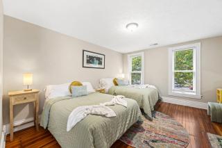 Southern Parkway Retreat Near Downtown Louisville - 7