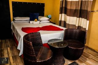 Leisure 45 Guest House - 5