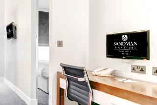 Sandman Signature Newcastle Hotel - 2