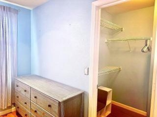 Large and Cozy Home 3BR 2BA Near SF - 5