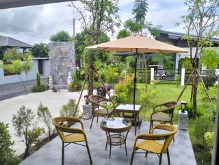 The garden pool villa resort at Doi Saket - 6