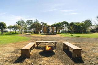 320 Farm Stay by Tiny Away - 8