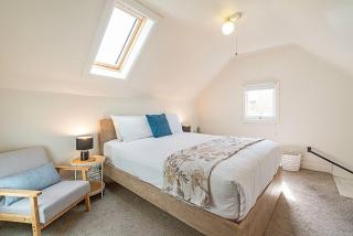 Dolly's Cottage - Timeless Retreat near Hobart CBD - 8
