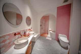 69 Resort & Beach Club by Loccal Collection, Labuan Bajo - 1