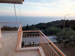 Horizon Blue - Loutsa - 2