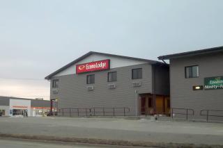 Econo Lodge - Valley City - 9