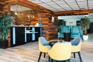 Days Inn by Wyndham Southington - 1