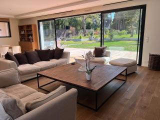 Beautiful south-facing architect's house! - 3