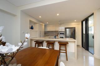 Exquisite new listing in perfect location - 3