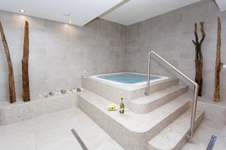 Hotel Zimní stadion - 2