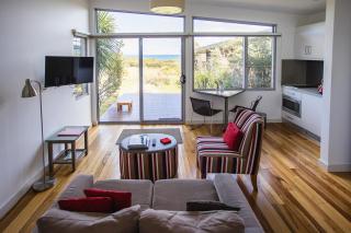 Eagle Peaks at Freycinet - 3
