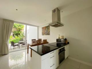 Modern House Near The Beach - 1