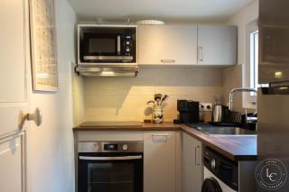 The Lioness of Orléans Spacious & Bright 2-Bedroom - 5