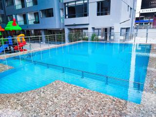 stunning one bedroom apartment with ample parking space swimming pool fully equipped gym and amazing city views - 7