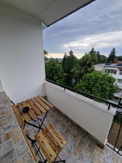 Central Comfort Apartment - 2