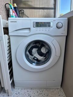 The Big Blue Apartment - 6